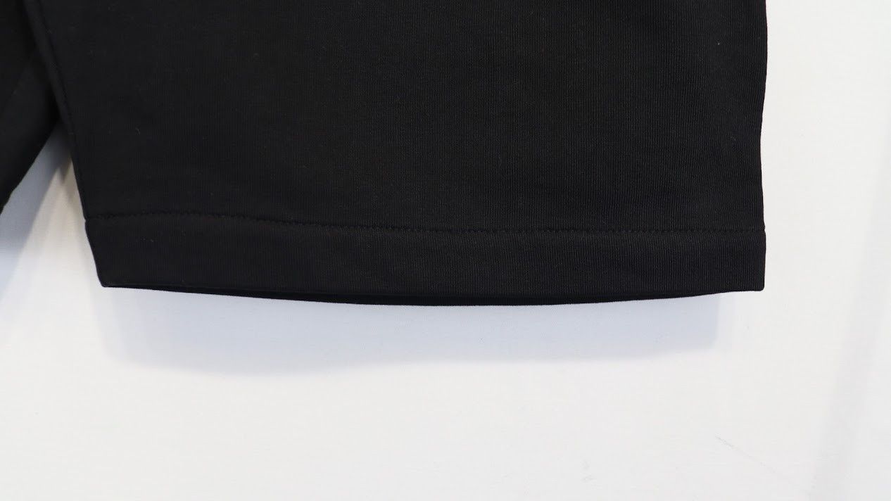 Alexander McQueen o1rshd1 ***Defect / Skull & Butterfly Emb Shorts in Black Size US 30 / EU 46 - 4 Thumbnail
