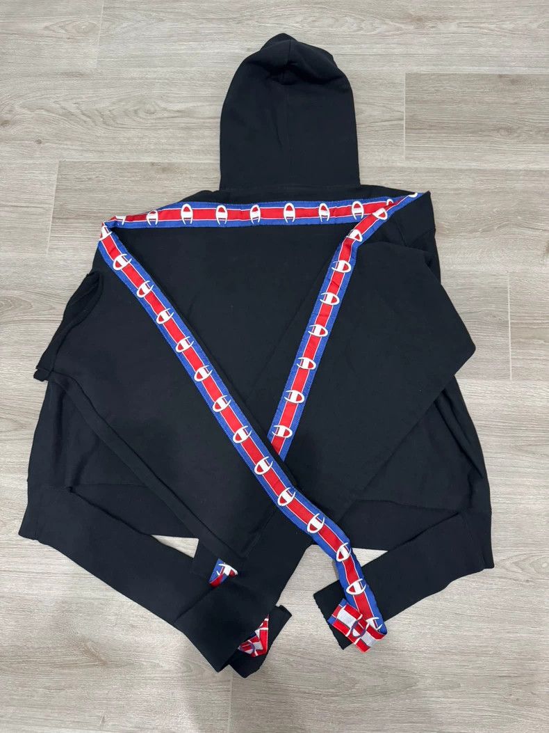 Vetements Vetements SizeOS Champion rare co-branded hooded sweatshirt Size US XS / EU 42 / 0 - 9 Thumbnail