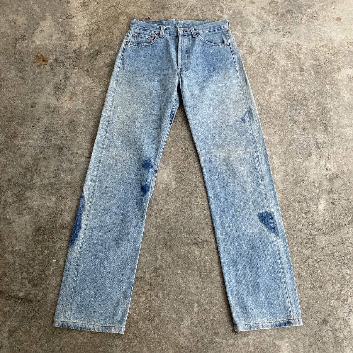 Levi's Size 28x31 Vintage 1993 Levis 501 Faded Blue Denim Jeans Size US 28 / EU 44 - 2 Thumbnail