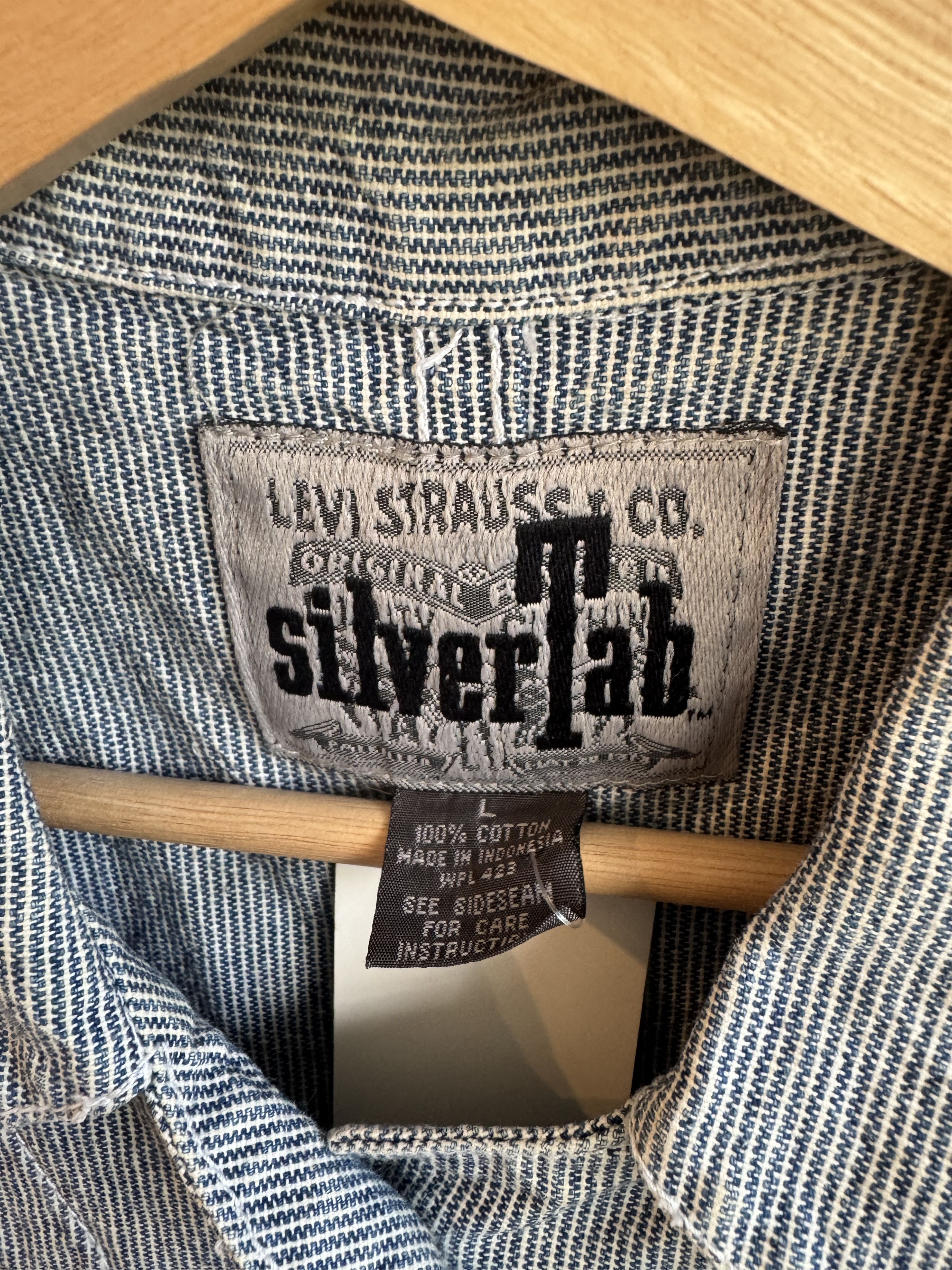 Levi's y2k Levis Silver Tab Overall Shorts Size L Size US L / EU 52-54 / 3 - 3 Thumbnail
