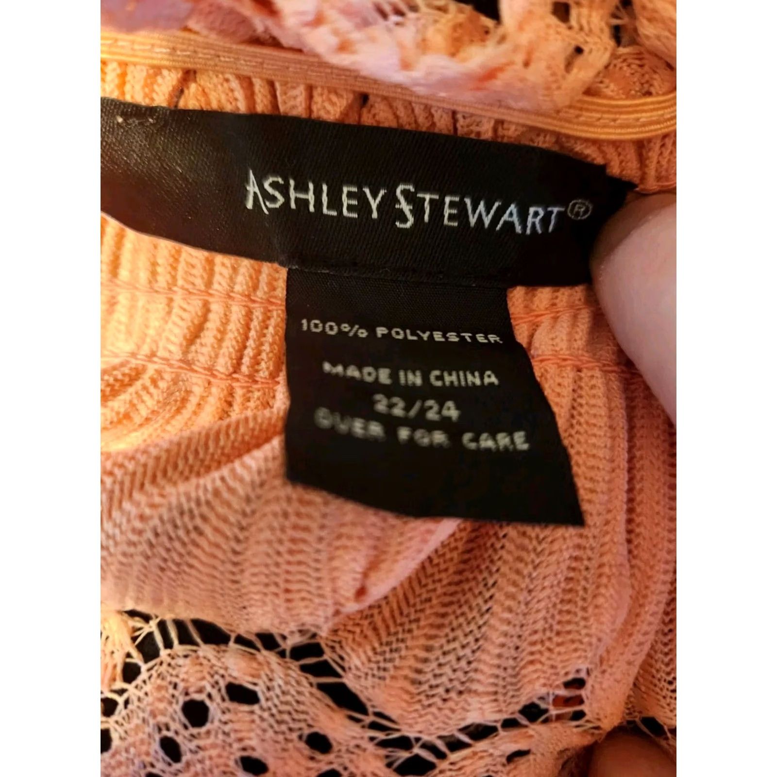Vintage Ashley Stewart Peach Peplum Style Top Blouse Short Bell Sleeve Round Neck Plus Size 22/24 Womens Casual Business Travel Party/Cocktail Size 3XL / US 20-22 - 7 Thumbnail