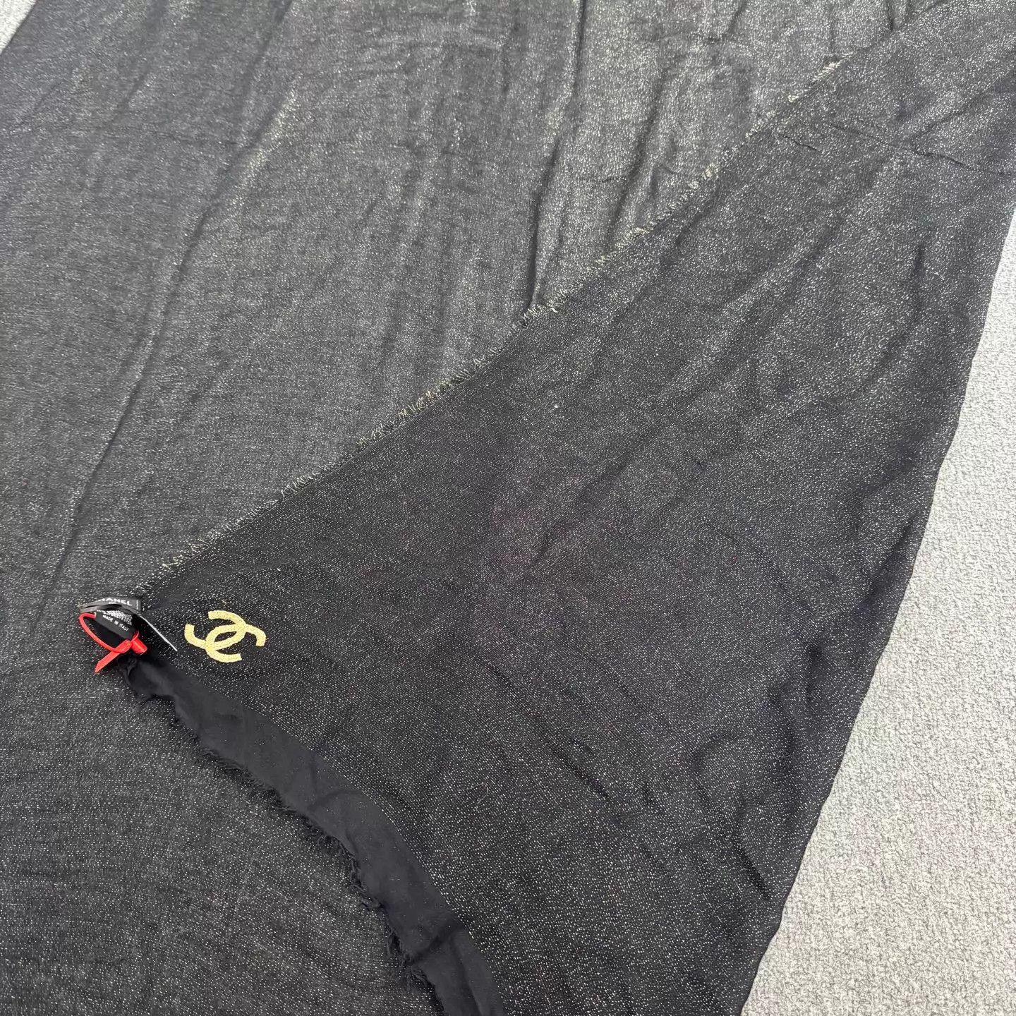 Chanel Chanel Black Gold CC Embroidery Lurex Oversized Scarf 99 New Size ONE SIZE - 3 Thumbnail