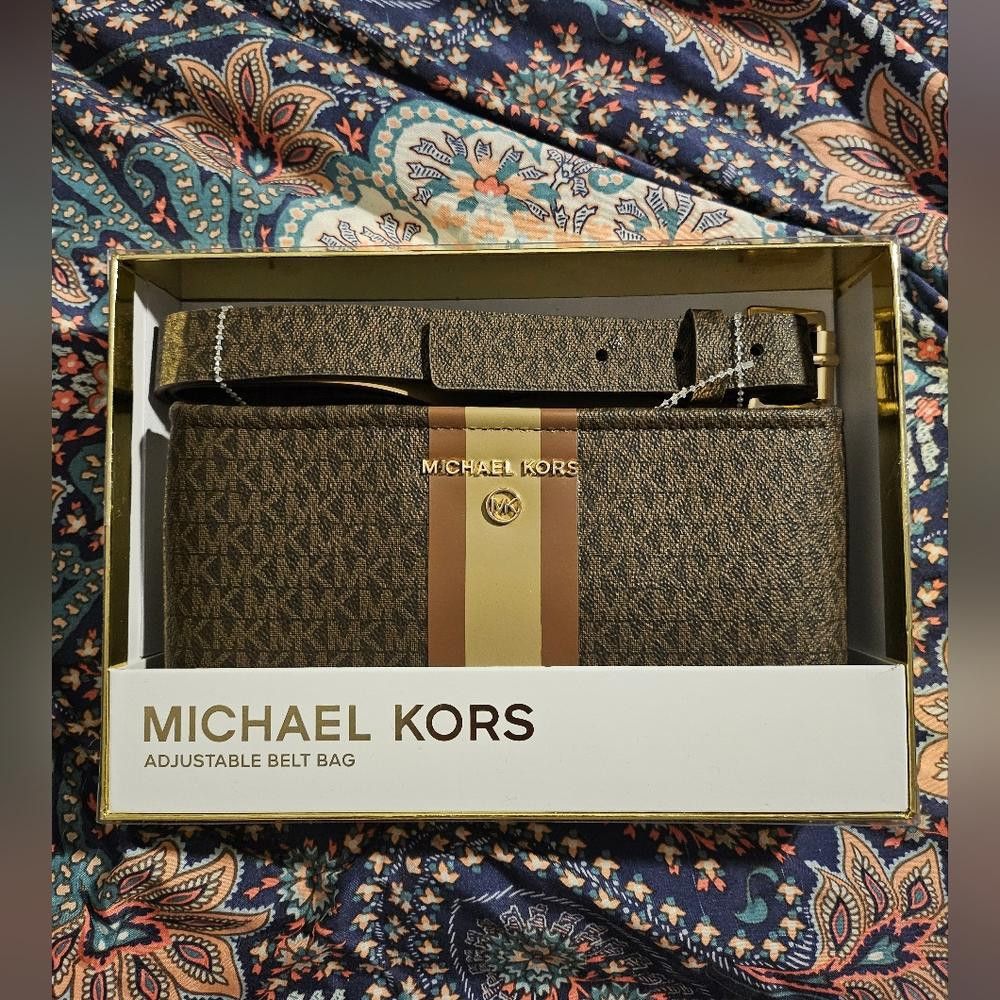 Michael Kors Michael Kors Logo Adjustable Belt Bag Fanny Pack Brown NIB Size ONE SIZE - 1 Thumbnail