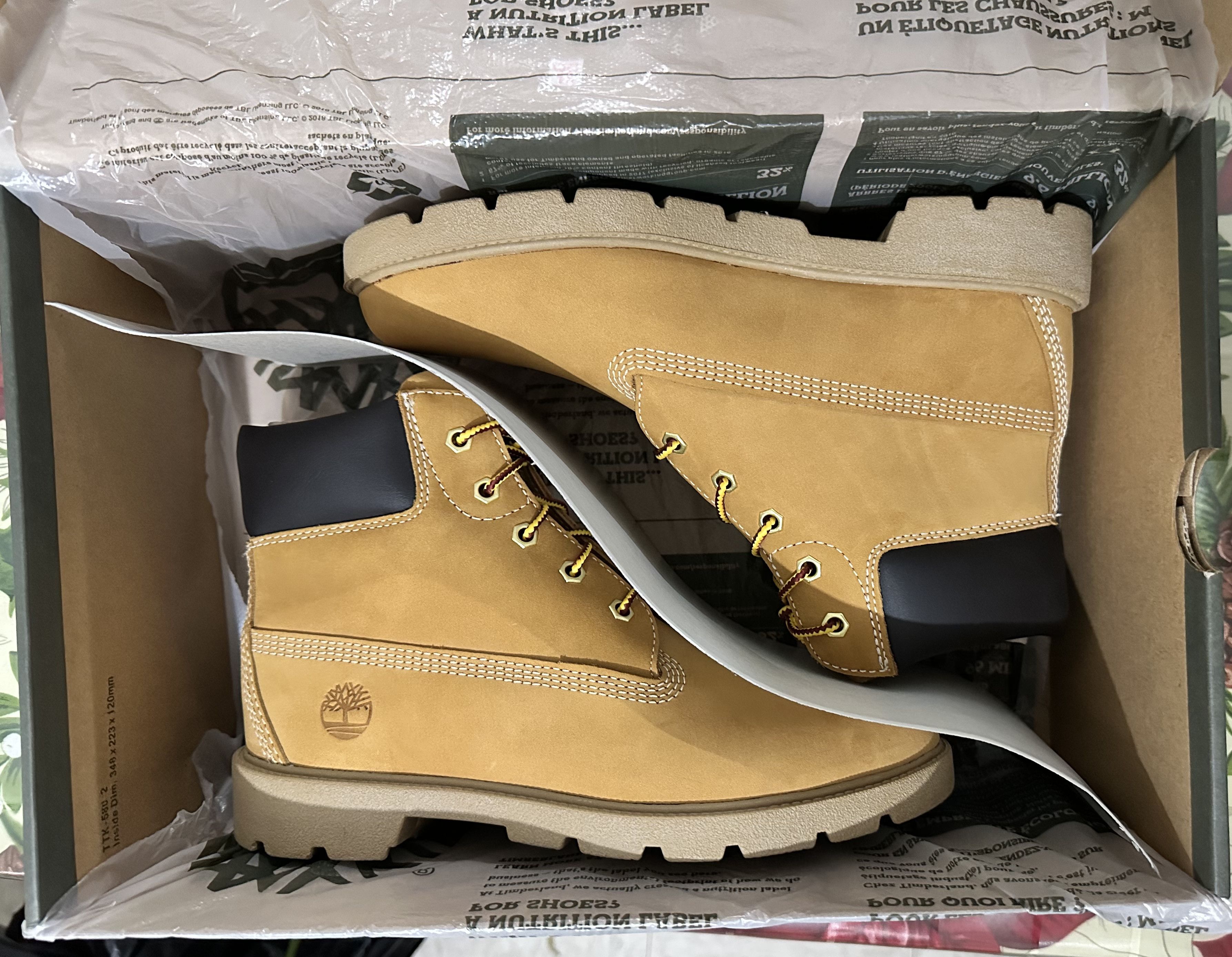 Timberland Timberland Classic 6 In Waterproof Boot Size US 5 / EU 37 - 3 Thumbnail