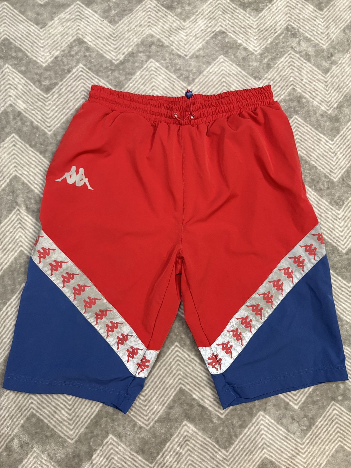 Kappa × Vintage Vintage Kappa Red & Blue Logo Shorts (Size Large) Size US 34 / EU 50 - 1 Thumbnail