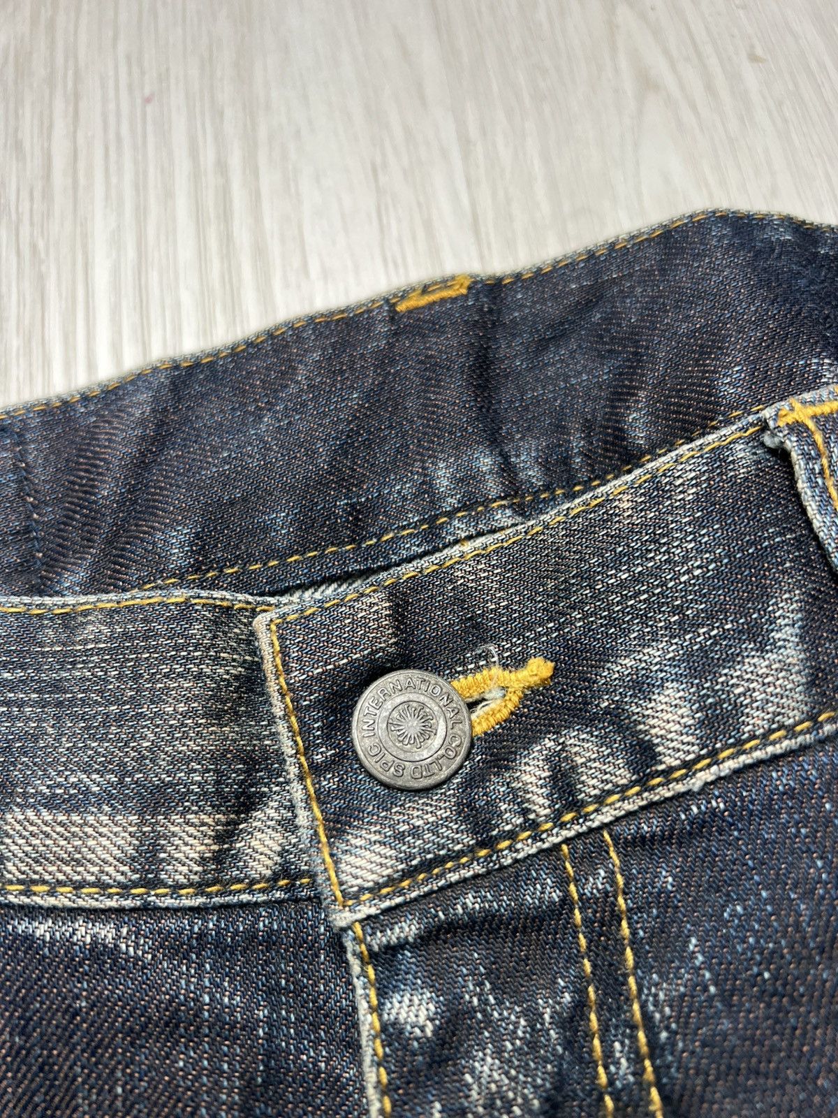 Tornado Mart Tornado Mart Whiskered Distressed Spiral Cut Flared Denim Size US 33 - 6 Thumbnail