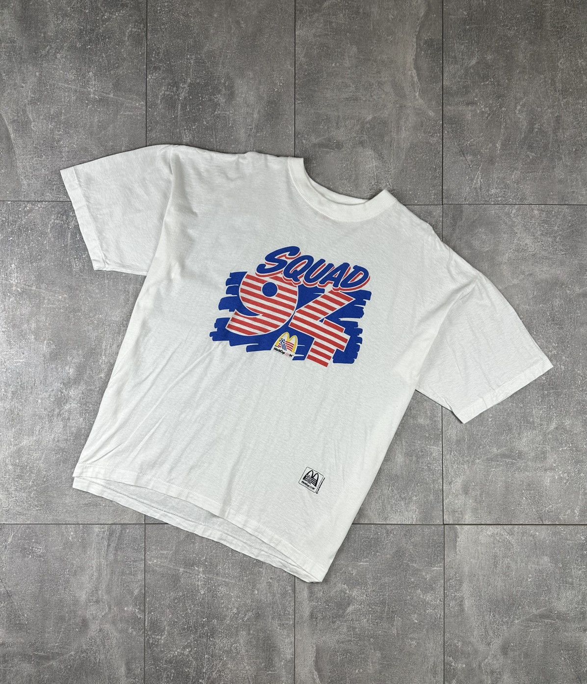 Other Vintage Retro 1993/94 Squad World Cup USA McDonalds T-Shirt Size US XL / EU 56 / 4 - 1 Thumbnail