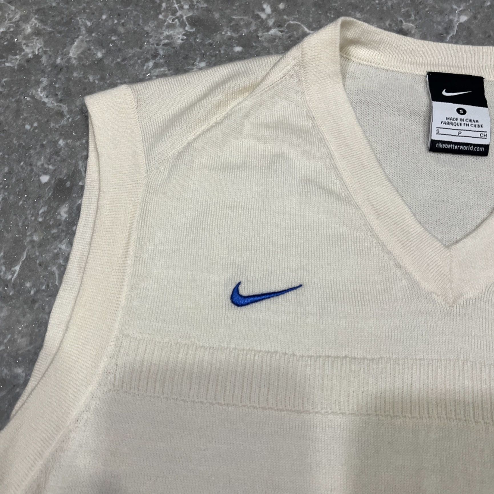 Nike VINTAGE Nike Florida Gators Sweater Vest Wool S Cream Mens Size US S / EU 44-46 / 1 - 3 Thumbnail