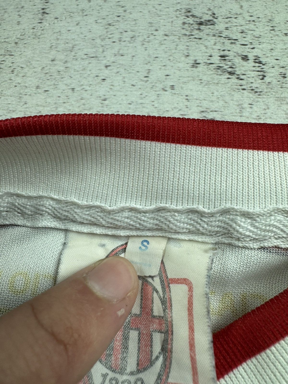 Vintage Milan Vintage Robinho Retro 2011 2012 Football Shirt Soccer Jersey T Shirt Tee Size US S / EU 44-46 / 1 - 14 Thumbnail
