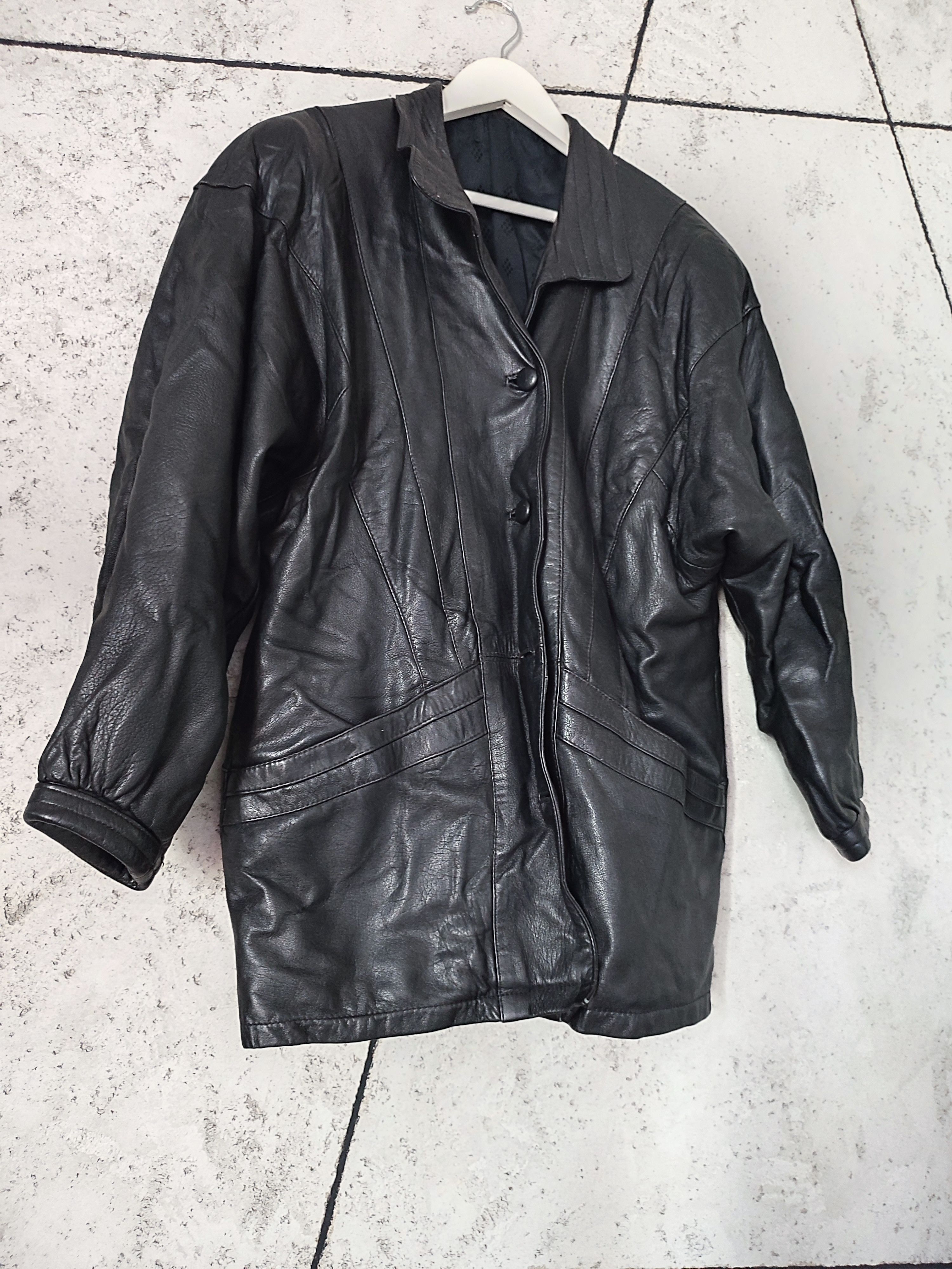 Other Vintage black oversize leather jacket size 40 autumn Size M / US 6-8 / IT 42-44 - 2 Thumbnail