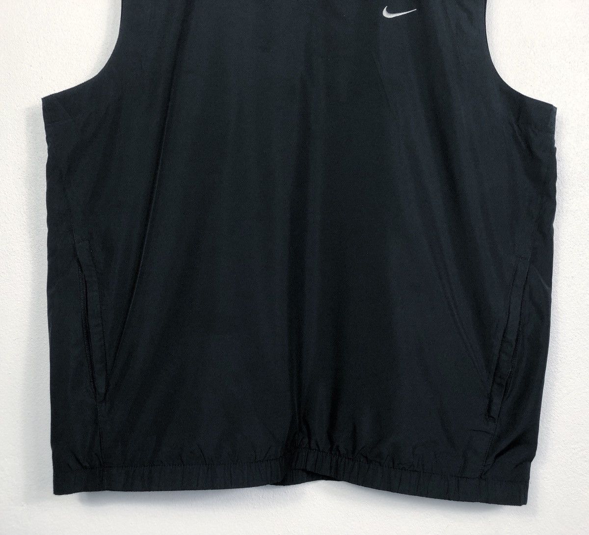 Nike Rare Nike Golf Embroidered Logo Vest Size US L / EU 52-54 / 3 - 4 Thumbnail