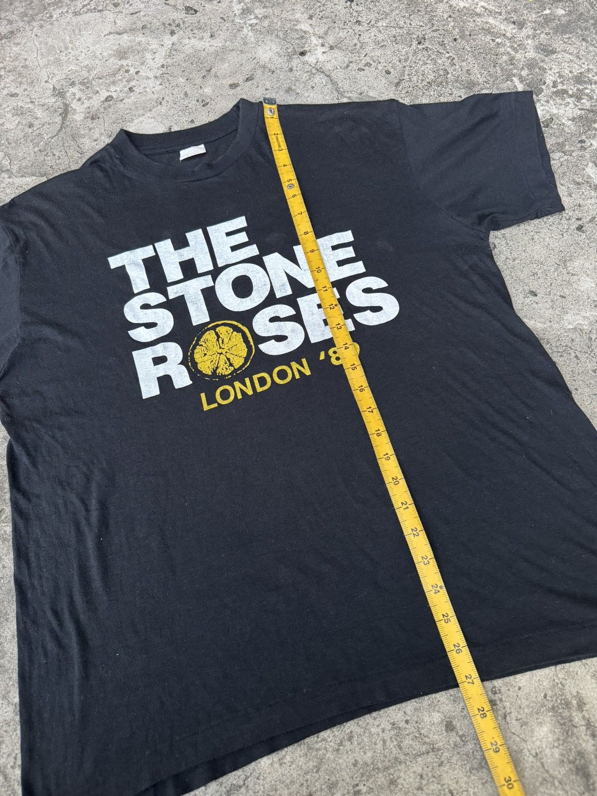 Band Tees Vintage 80's The Stone Roses London Tshirt Size US L / EU 52-54 / 3 - 8 Thumbnail