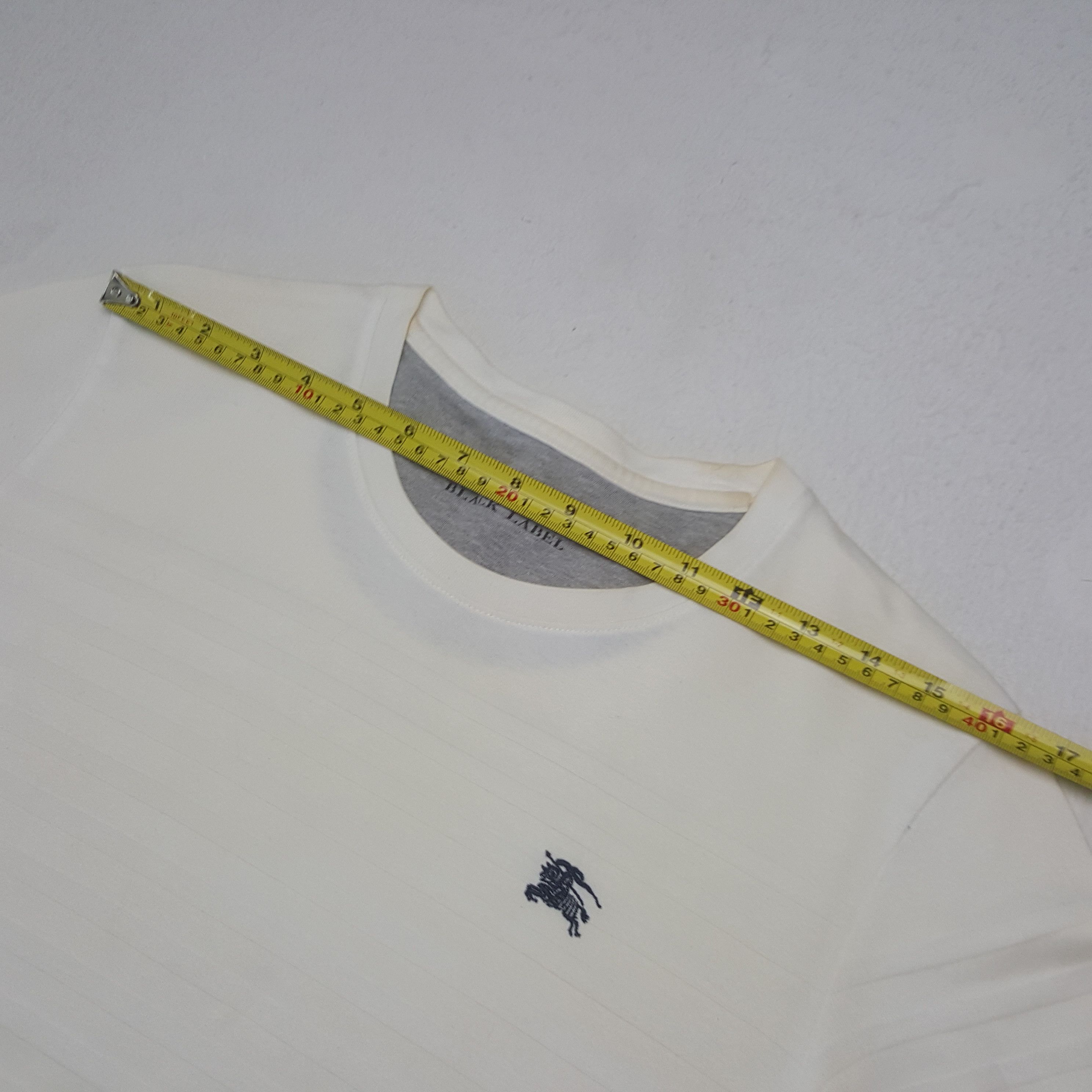 Burberry Vintage Burberry London Long Sleeve Tshirt RR30 Size US S / EU 44-46 / 1 - 6 Thumbnail