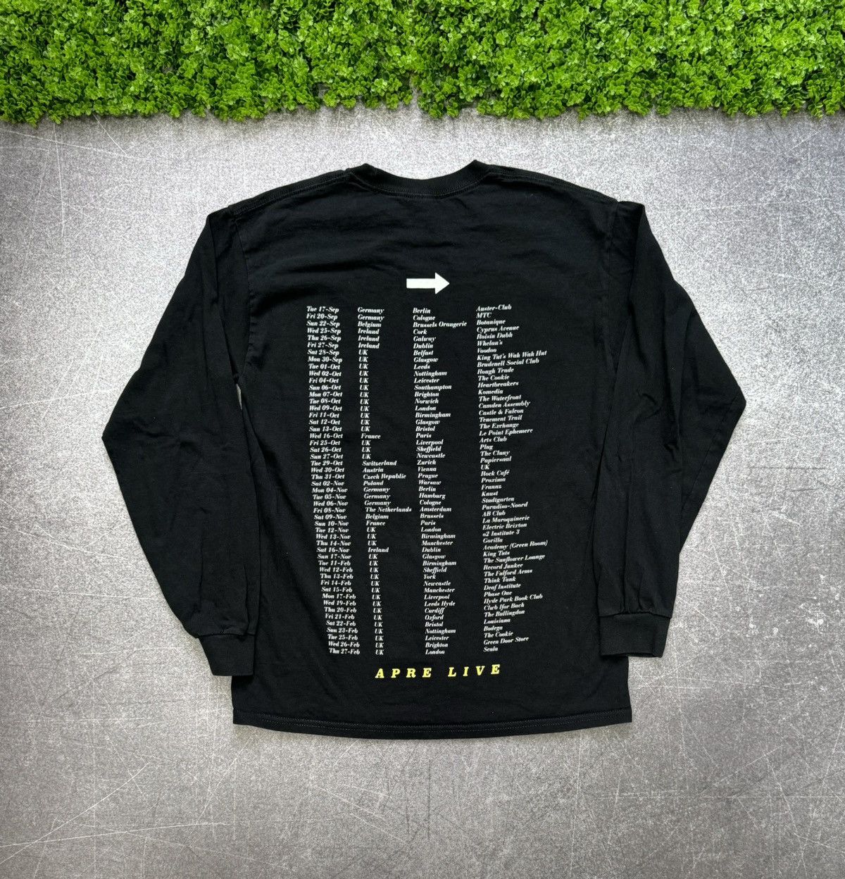 Band Tees APRE Band shirt Tour Long Sleeve Size US M / EU 48-50 / 2 - 2 Thumbnail