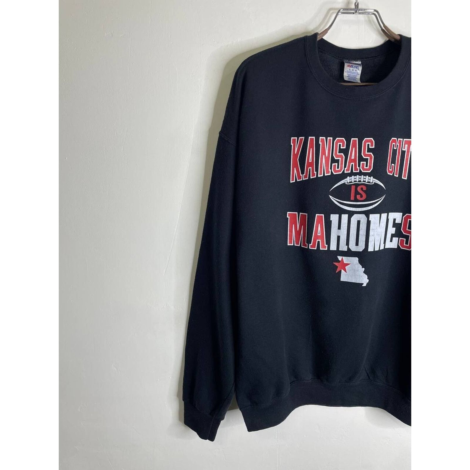 Jerzees Vintage Kansas City Mahomes Football Sweatshirt XL Black Size US XL / EU 56 / 4 - 5 Thumbnail