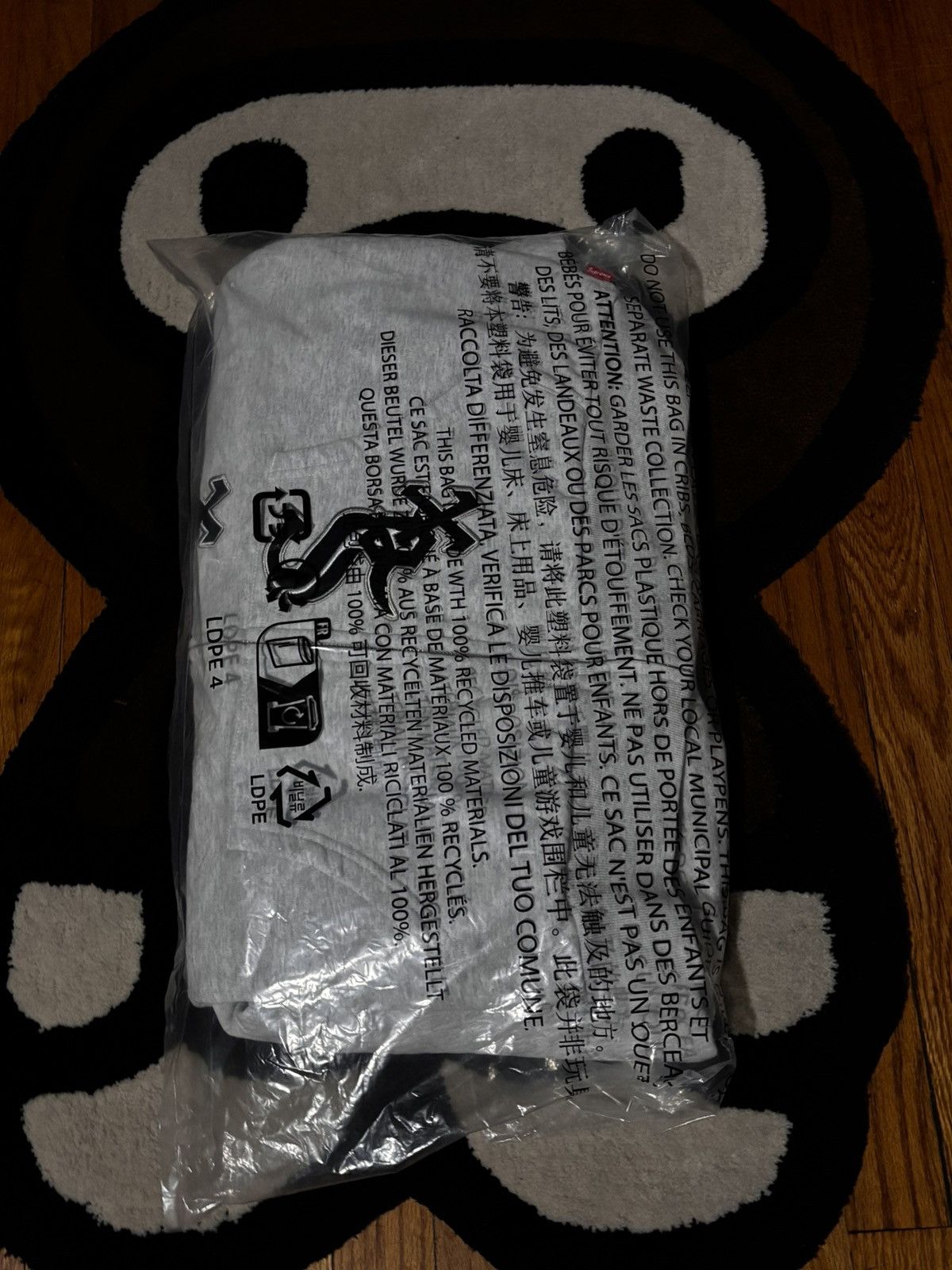 MLB × Supreme 2025 Supreme x Chicago White Sox Zip Up Hooded 'Ash Grey' Size US M / EU 48-50 / 2 - 4 Thumbnail