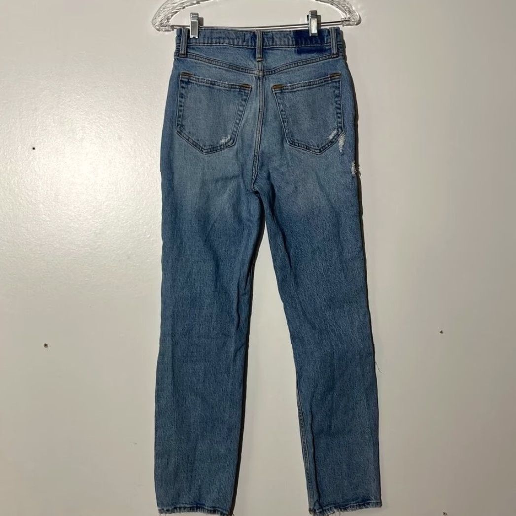 Abercrombie & Fitch Abercrombie & Fitch The Dad High Rise Button Fly Distressed Blue Jeans Womens 0 Skinny Jeans Womens 0 Blue Size 25" / US 0 / IT 36 - 4 Thumbnail
