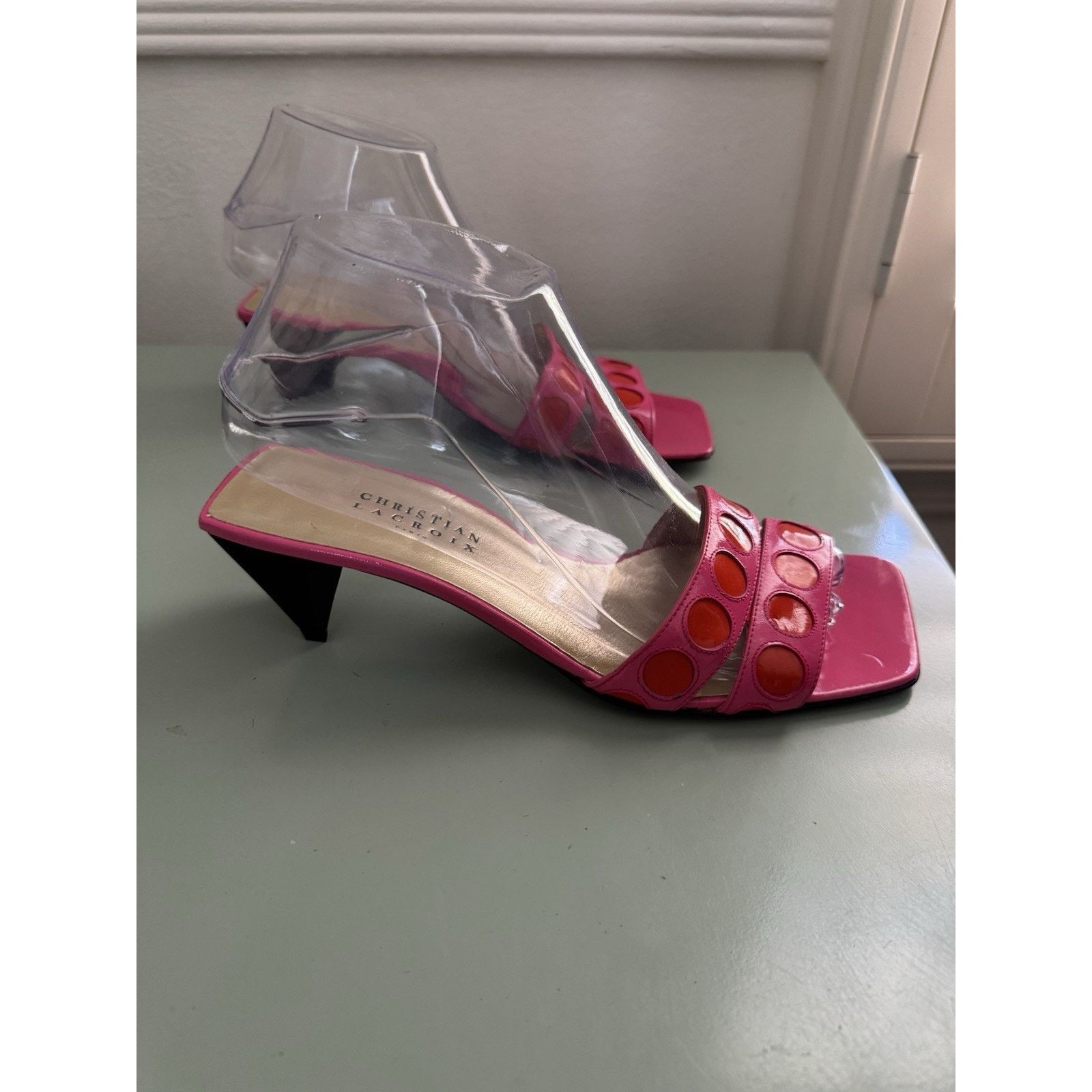 Christian Lacroix Christian Lacroix Vintage Y2K Hot Pink Patent Leather Heels Size US 7.5 / IT 37.5 - 3 Thumbnail