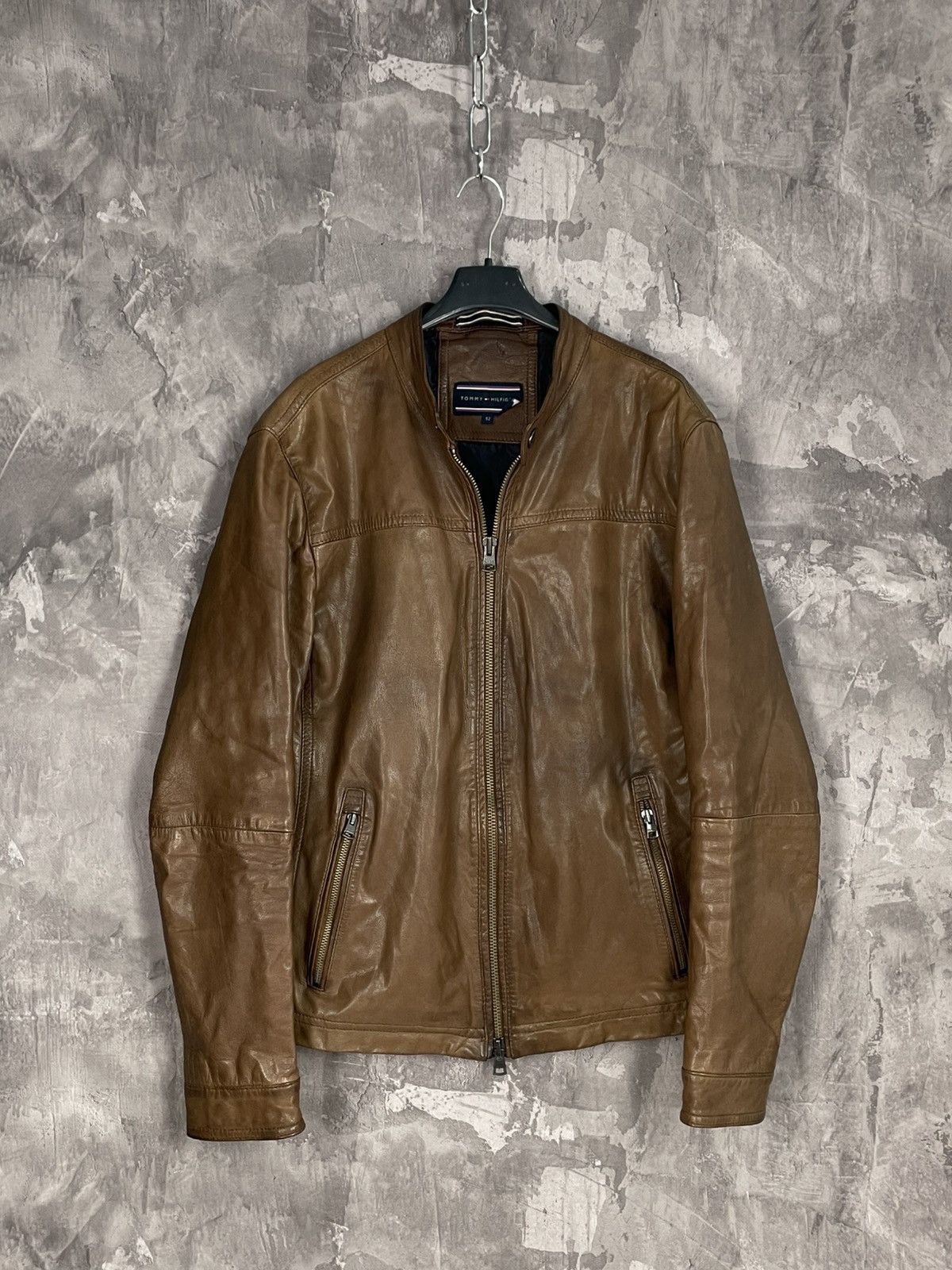 Tommy Hilfiger Vintage Tommy Hilfiger Brown Leather Jacket 1990 Size L Size US L / EU 52-54 / 3 - 1 Thumbnail