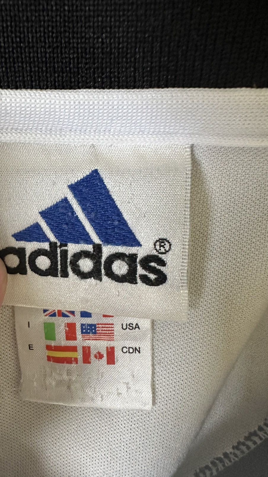 Adidas VINTAGE ADIDAS JERSEY Size US M / EU 48-50 / 2 - 6 Thumbnail