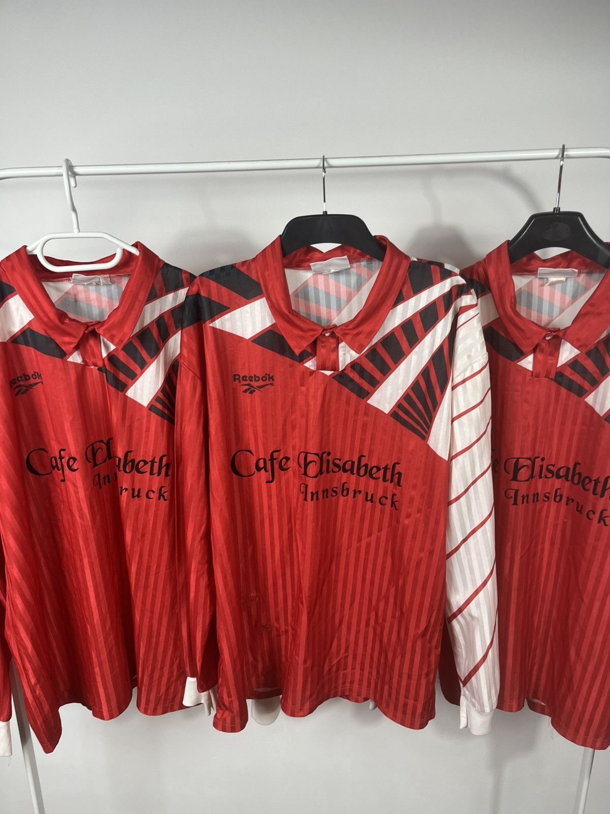 Reebok 3x Vintage Reebok Cafe Elisabeth Innsbruck Football Jerseys Size US XL / EU 56 / 4 - 9 Thumbnail