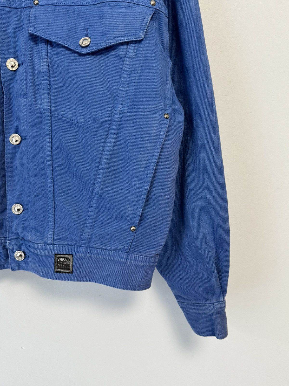 Versace Versace Vintage Blue Denim Jacket — Luxury Streetwear Size US M / EU 48-50 / 2 - 5 Thumbnail