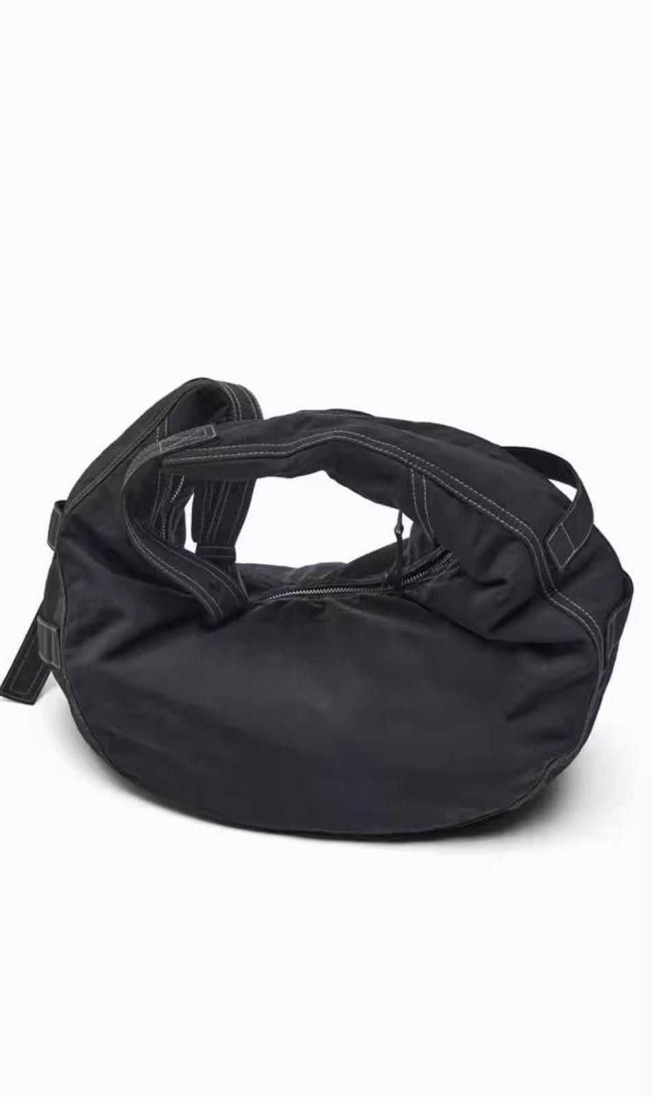 Vintage Large Capacity Black Shoulder Bag with Adjustable Straps Size ONE SIZE - 4 Thumbnail