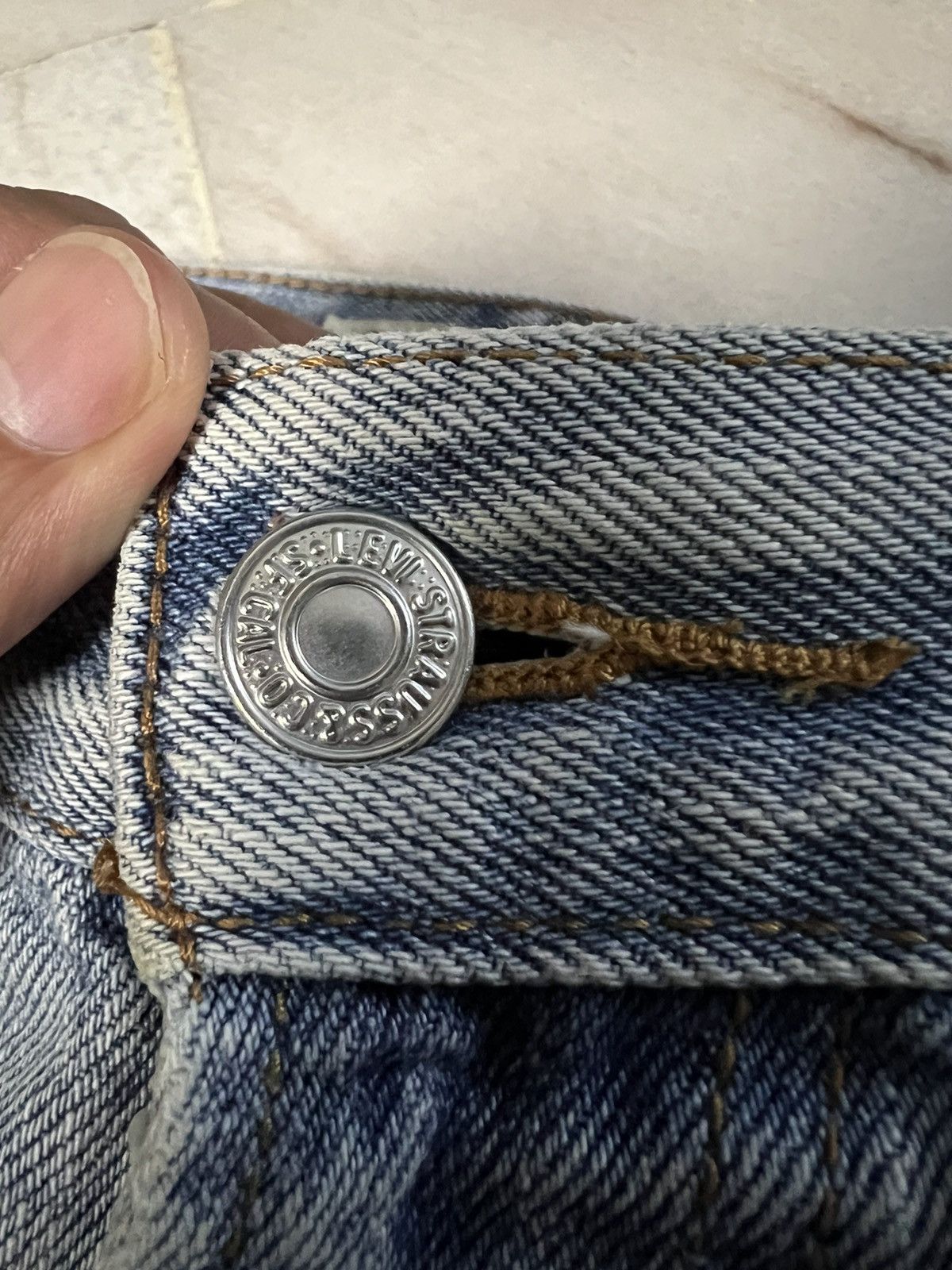 Jean × Levi's × Levi's Vintage Clothing VINTAGE LEVIS 505 DISTRESSED MUD WASH JEANS Size US 34 / EU 50 - 12 Thumbnail