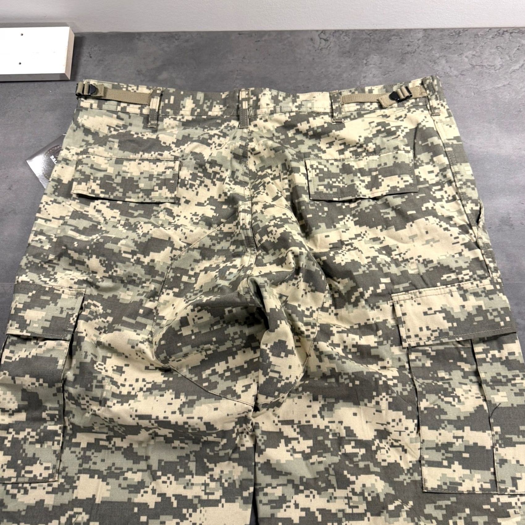Backbone Backbone Cargo Pants Mens 38x33 Digital Camo Tactical Utility Green Tan Military Size US 38 / EU 54 - 3 Thumbnail