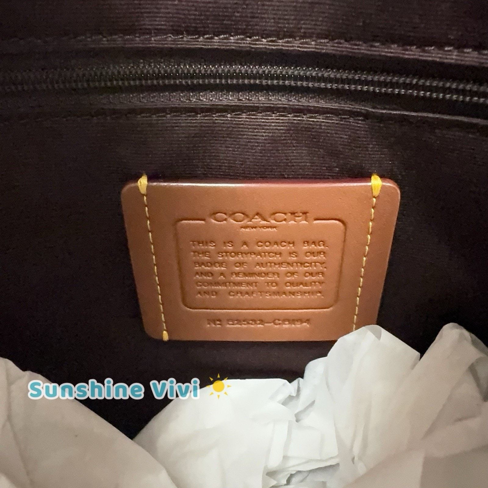 Coach NWT Coach Laurel Shoulder Bag Mirror Charm & Pouch CBI94 Size ONE SIZE - 6 Thumbnail