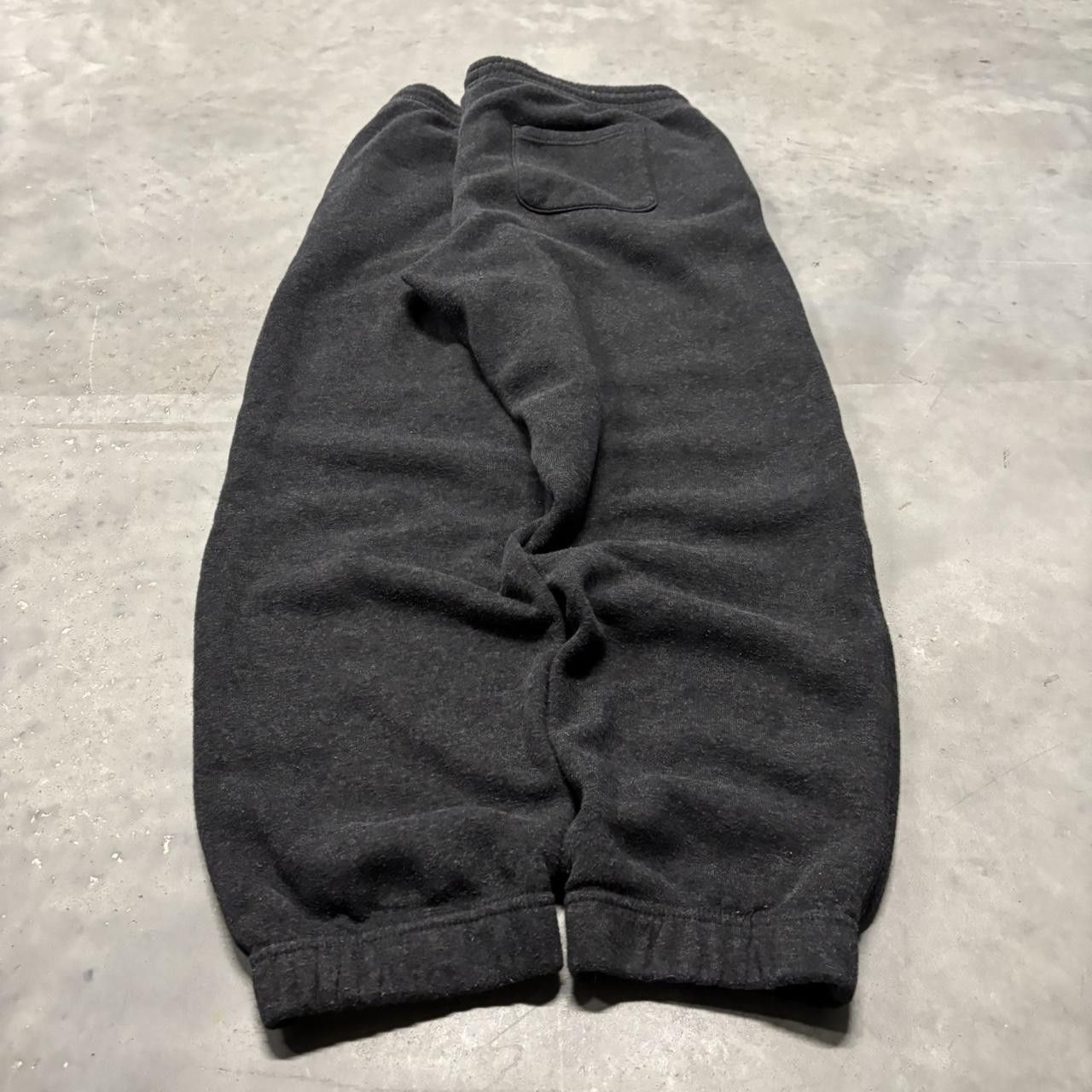 Japanese Brand × Vintage Crazy Vintage Y2K/2000s Dark Grey Black Essential Sweatpants! Size US 36 / EU 52 - 4 Thumbnail