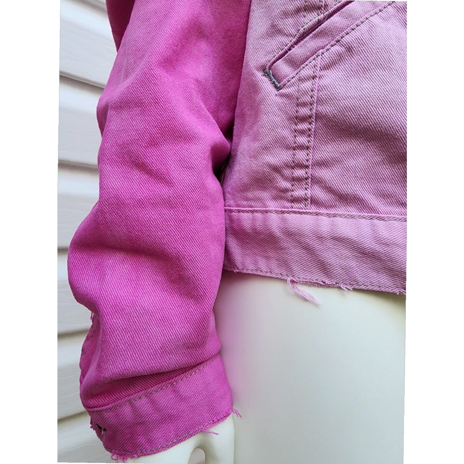 Levi's Levi's Pink Distressed Denim Women's Long Sleeve Jacket Small Size 28" / US 6 / IT 42 - 4 Thumbnail