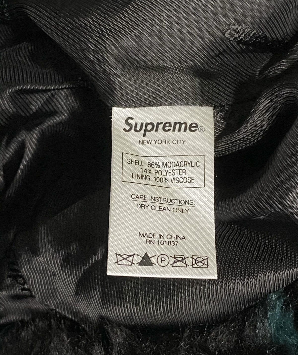 Supreme Supreme Faux Fur repeater bomber green Size US M / EU 48-50 / 2 - 4 Thumbnail