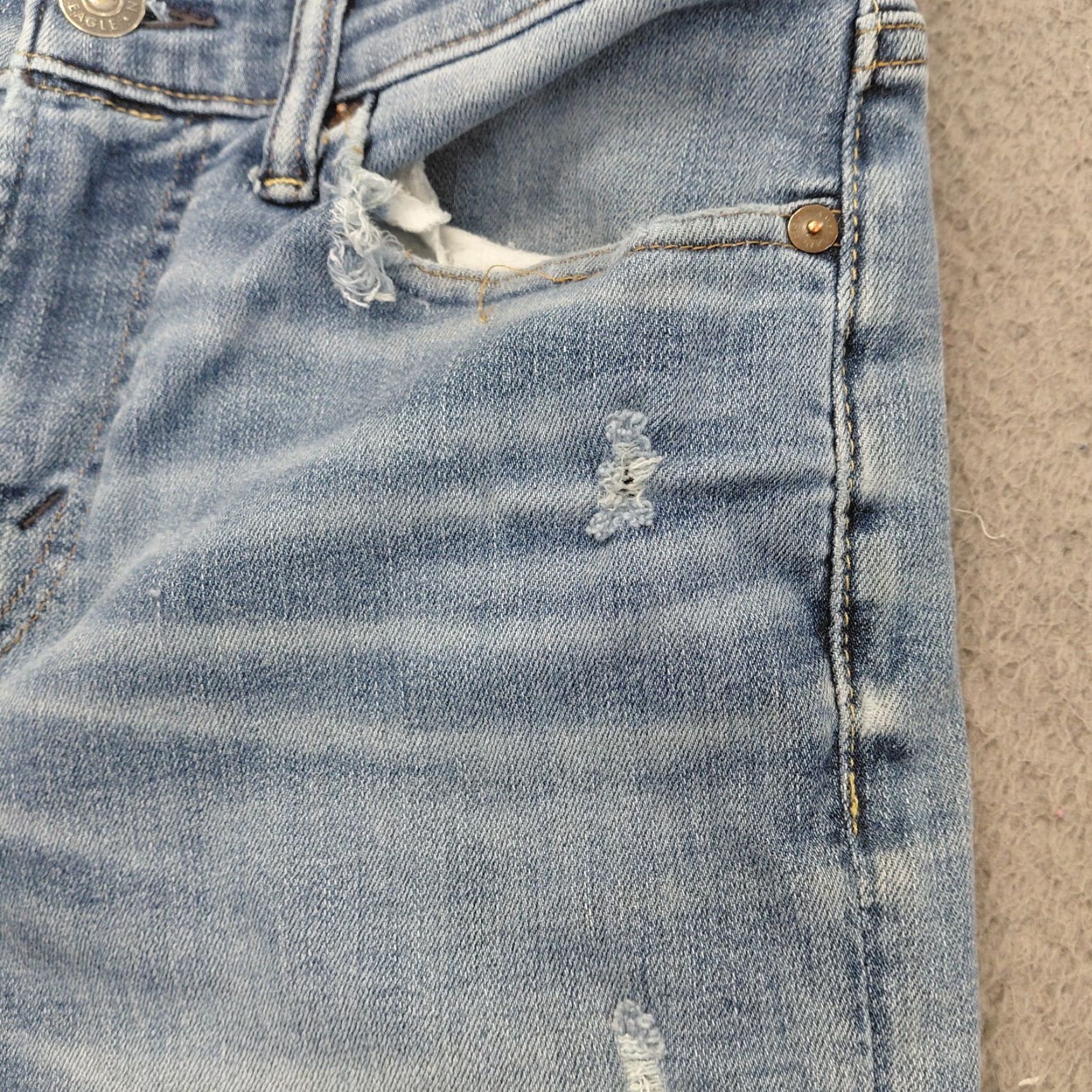 American Eagle Outfitters American Eagle Outfitters Jeans Men 30x34 Denim Distress AirFlex Temp Tech Indigo Waters Distressed 5-Pocket Baggy Regular Size US 30 / EU 46 - 7 Thumbnail