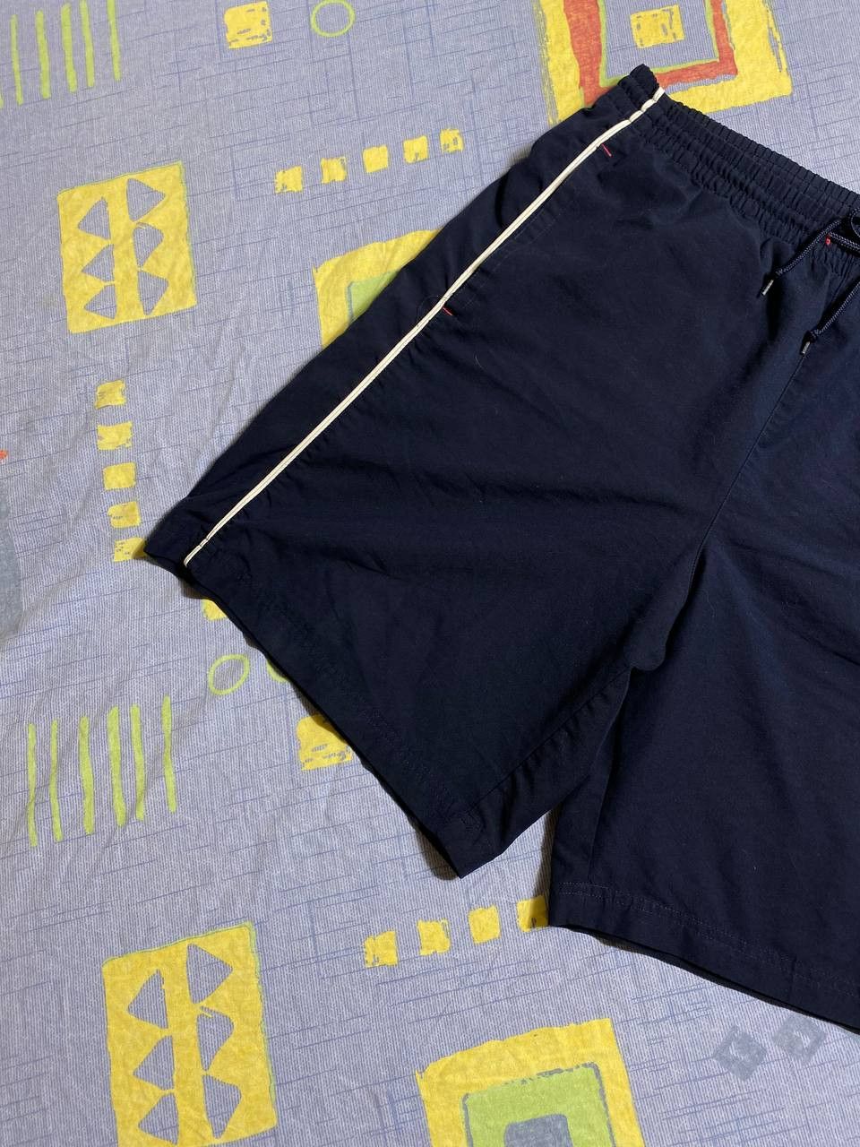 Umbro Umbro Shorts Size US 34 / EU 50 - 2 Thumbnail