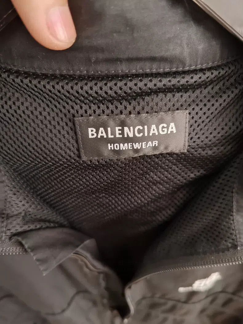 Balenciaga Balenciaga Double B Embroidered Jacket Size US S / EU 44-46 / 1 - 2 Thumbnail