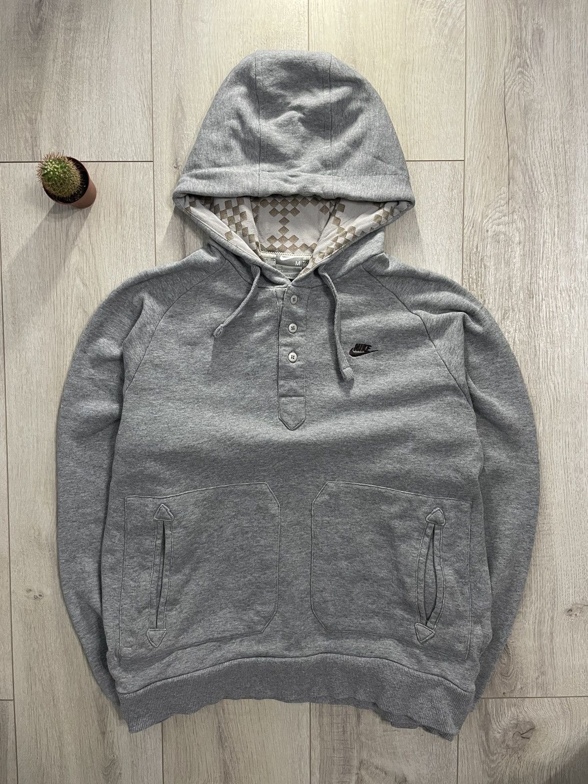 Nike Rare Vintage Vintage gray Nike Hoodie Swoosh on Right Side Grailed