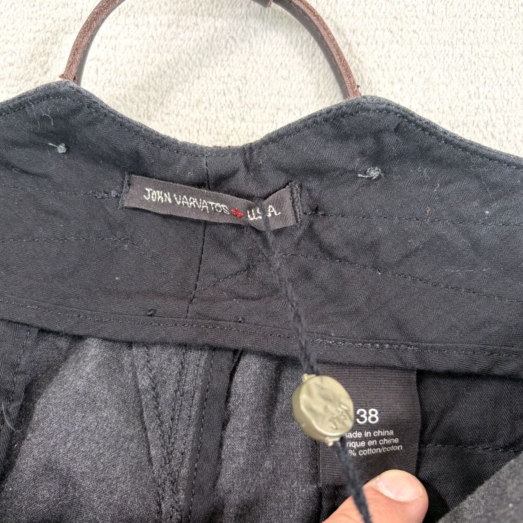 John Varvatos John Varvatos USA Pants Suspender Charcoal Heather Men 38x28 Wide Leg NWT Dress Pants Flat Front Button Zip Regular Size US 38 / EU 54 - 2 Thumbnail