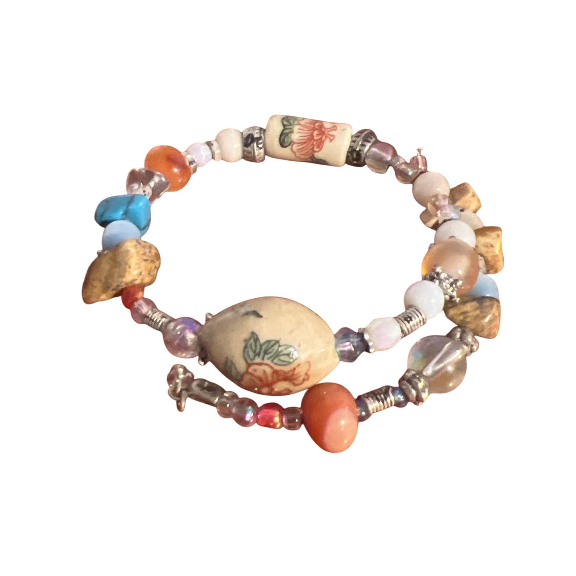 Other Multicolor Beaded Bracelet Memory Floral Chinese Script Desi Size ONE SIZE - 1 Thumbnail