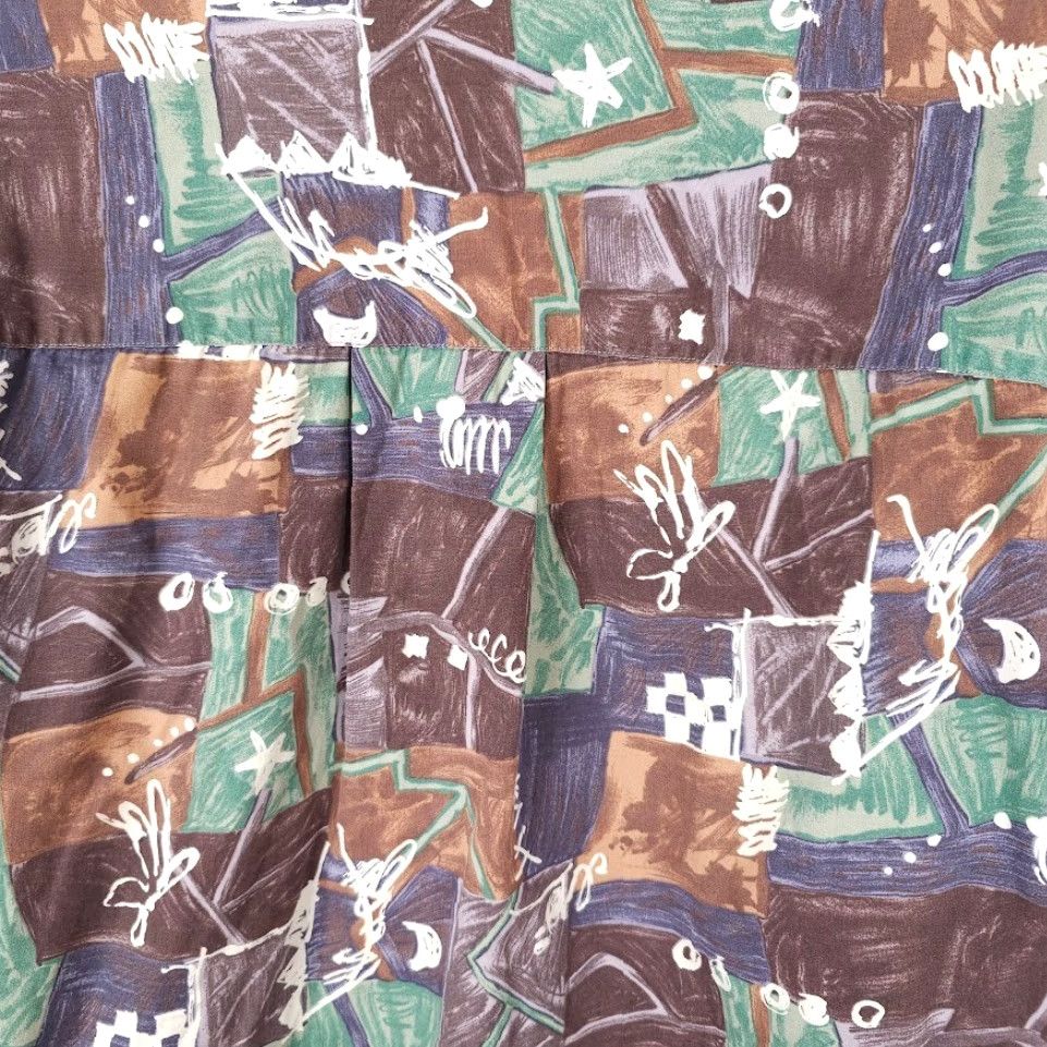Vintage VINTAGE Basic Elements Camp Shirt Mens Size M 90s All Over Print Relaxed Fit Brown Cotton Button-Down Collar Short Sleeve Geometric Pattern 90s Mens Size US M / EU 48-50 / 2 - 5 Thumbnail