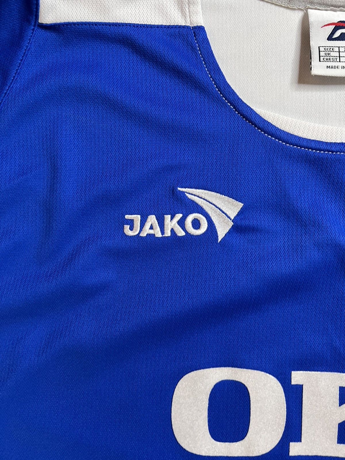 Vintage Portsmouth FC Vintage 200-2006 Home Jersey Longsleeve Size US XL / EU 56 / 4 - 6 Thumbnail