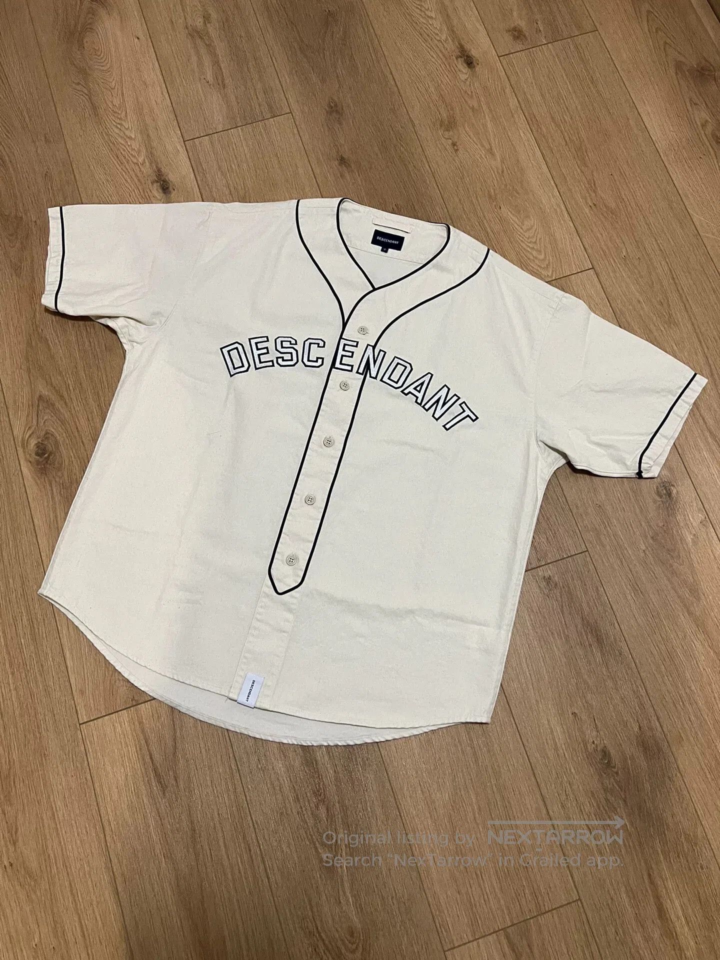 Descendant descendant baseball shirt in beige color. Size US M / EU 48-50 / 2 - 1 Thumbnail