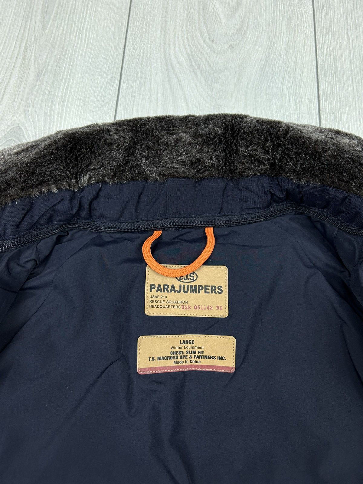 Parajumpers Parajumpers Winter Equipment Men’s Jacket Navy size L Size US L / EU 52-54 / 3 - 10 Thumbnail