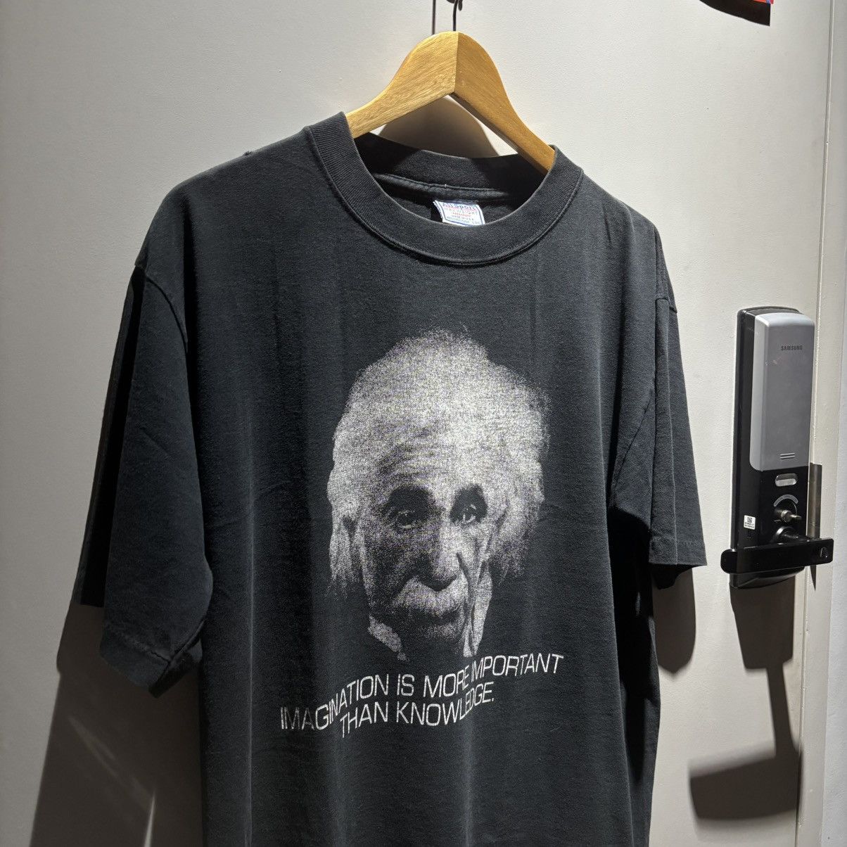 Vintage Vintage Albert Einstein T-shirt Size US L / EU 52-54 / 3 - 5 Thumbnail