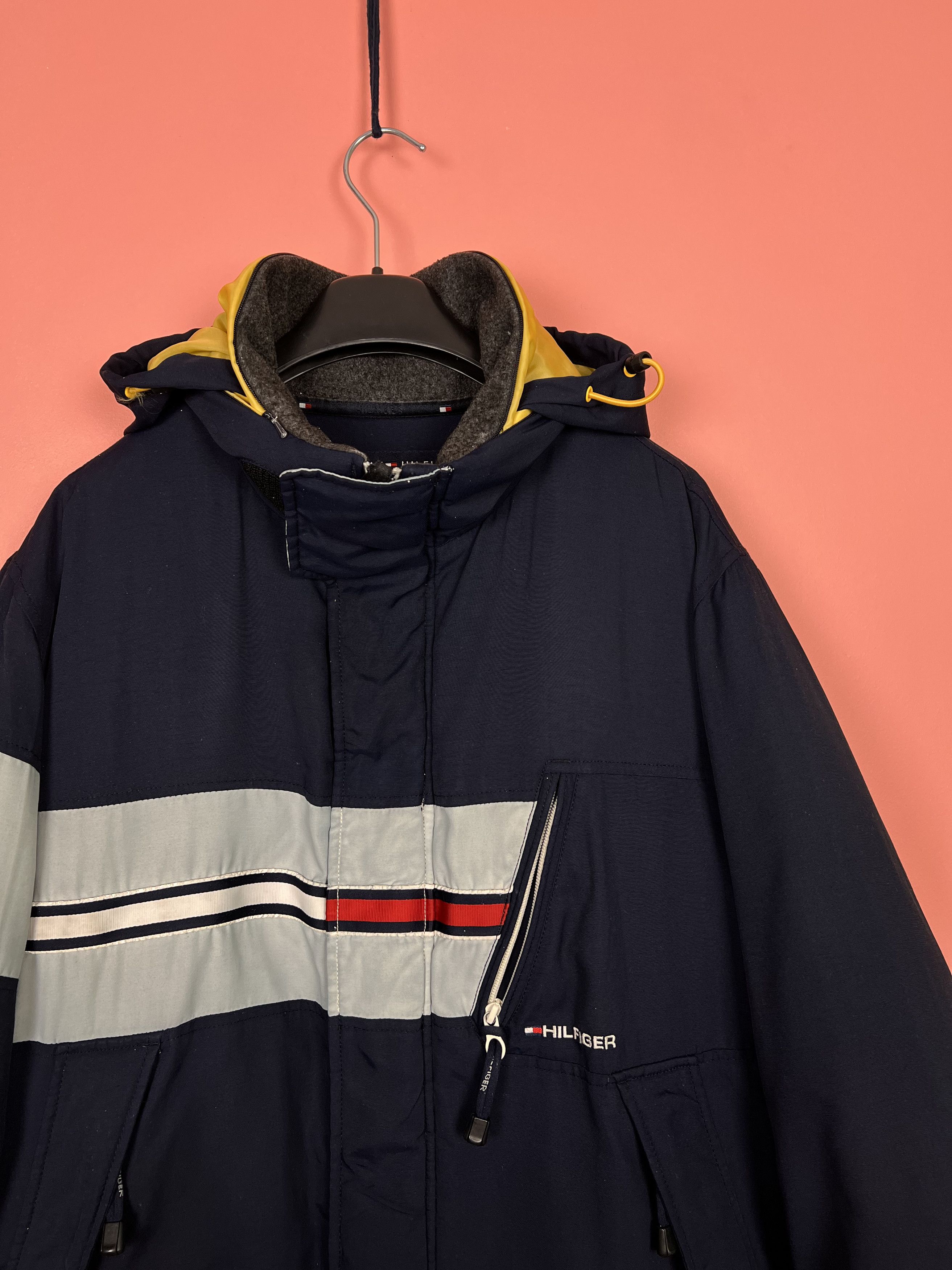 Tommy Hilfiger Tommy Hilfiger VTG down jacket Vintage casual winter Size US M / EU 48-50 / 2 - 2 Thumbnail