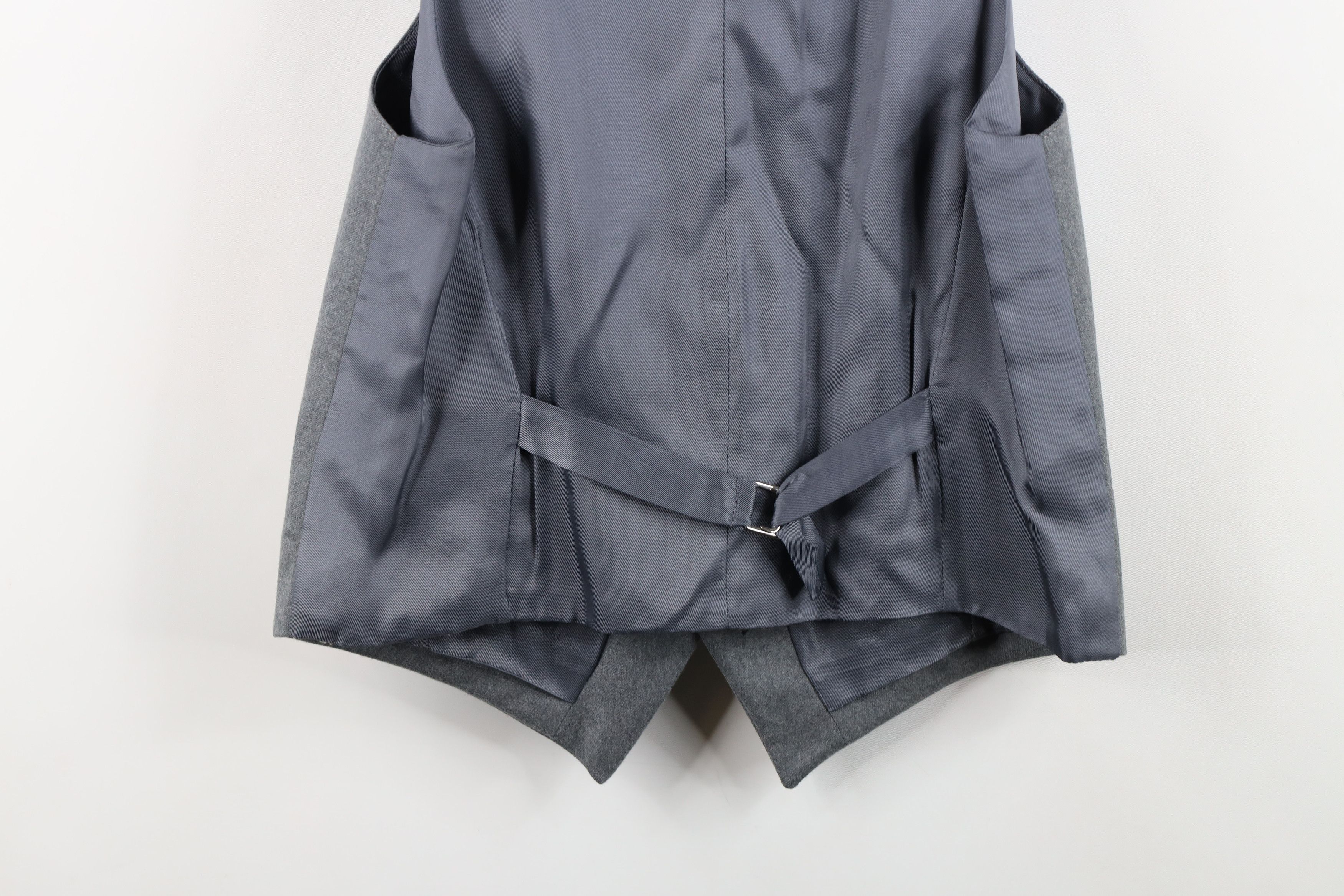 Vintage Vintage 60s 70s Streetwear Buckle Back Suit Vest Jacket Gray Size US M / EU 48-50 / 2 - 14 Thumbnail