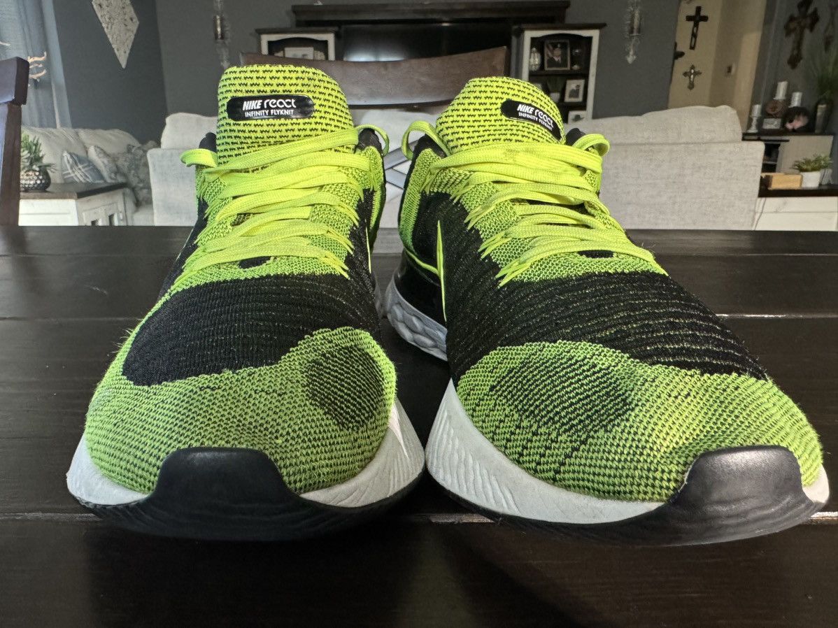 Nike Nike reacts infinity 2 size 12 Size US 12 / EU 45 - 3 Thumbnail