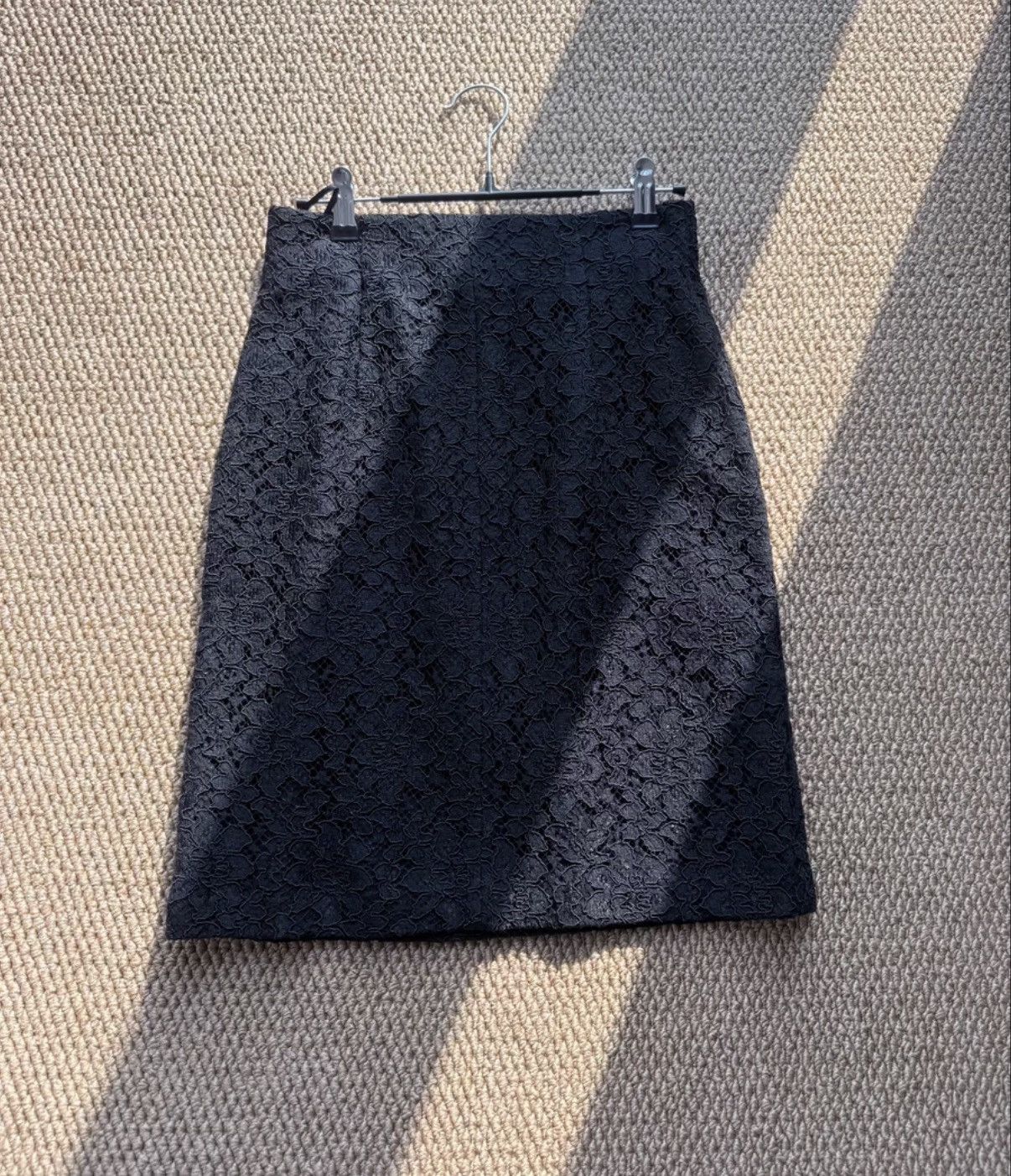 Comme des Garcons COMME des GARÇONS Black Lace Bodycon Skirt K23 Size 25" / US 0 / IT 36 - 1 Thumbnail