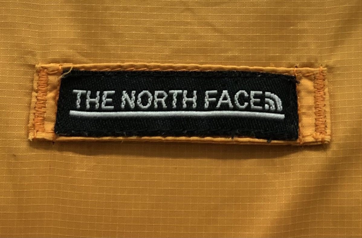 The North Face Vintage The North Face Sleeveless Jacket Size US M / EU 48-50 / 2 - 4 Thumbnail