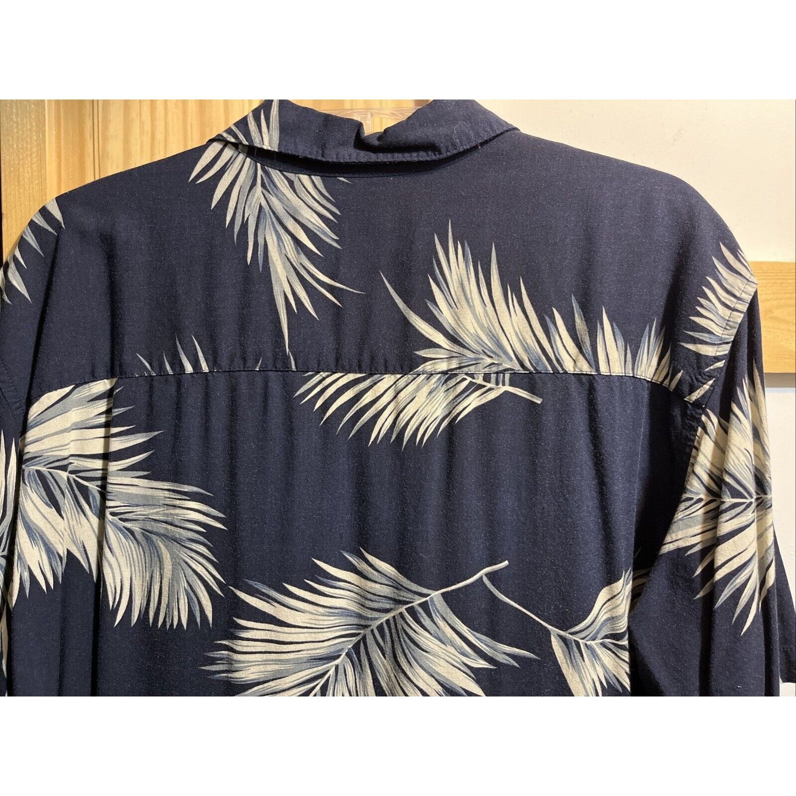 Consensus Sportswear VTG Consensus Sportswear Men’s Rayon Shirt L Blue Floral SS Size US L / EU 52-54 / 3 - 7 Thumbnail